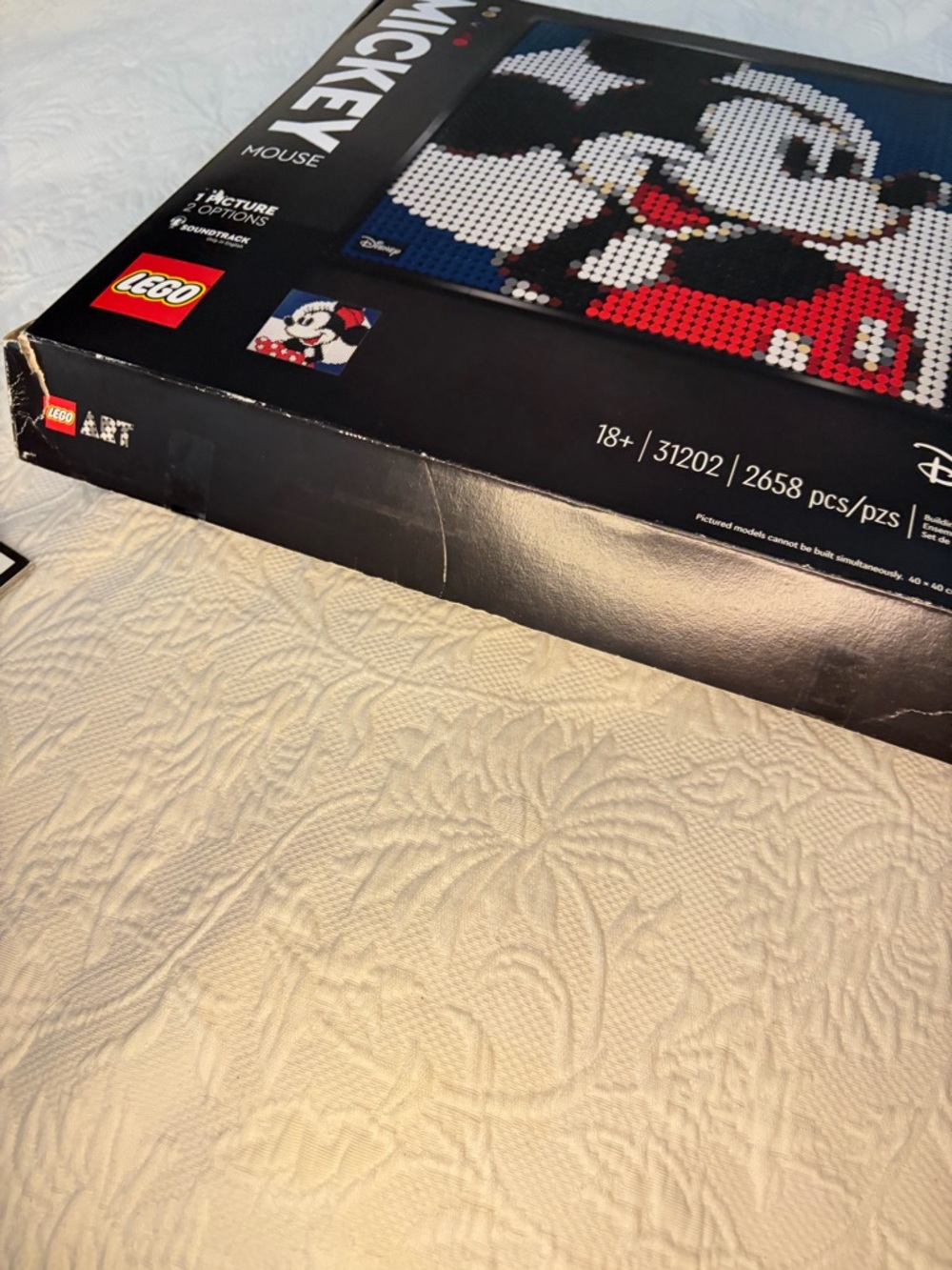 LEGO Mickey Mouse/Minnie Mouse Mosaic FULLY ASSEMBLED Wall Art - Picture 5 of 9